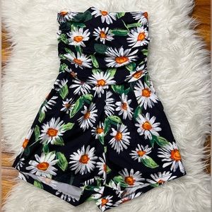 STRAPLESS ROMPER SIZE S